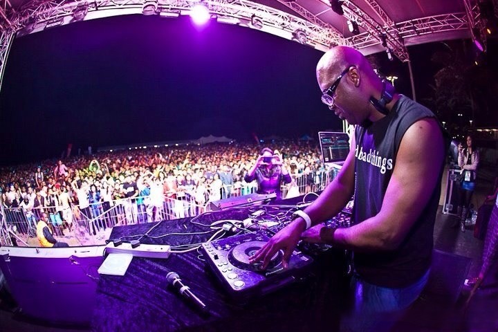 DJ Contact